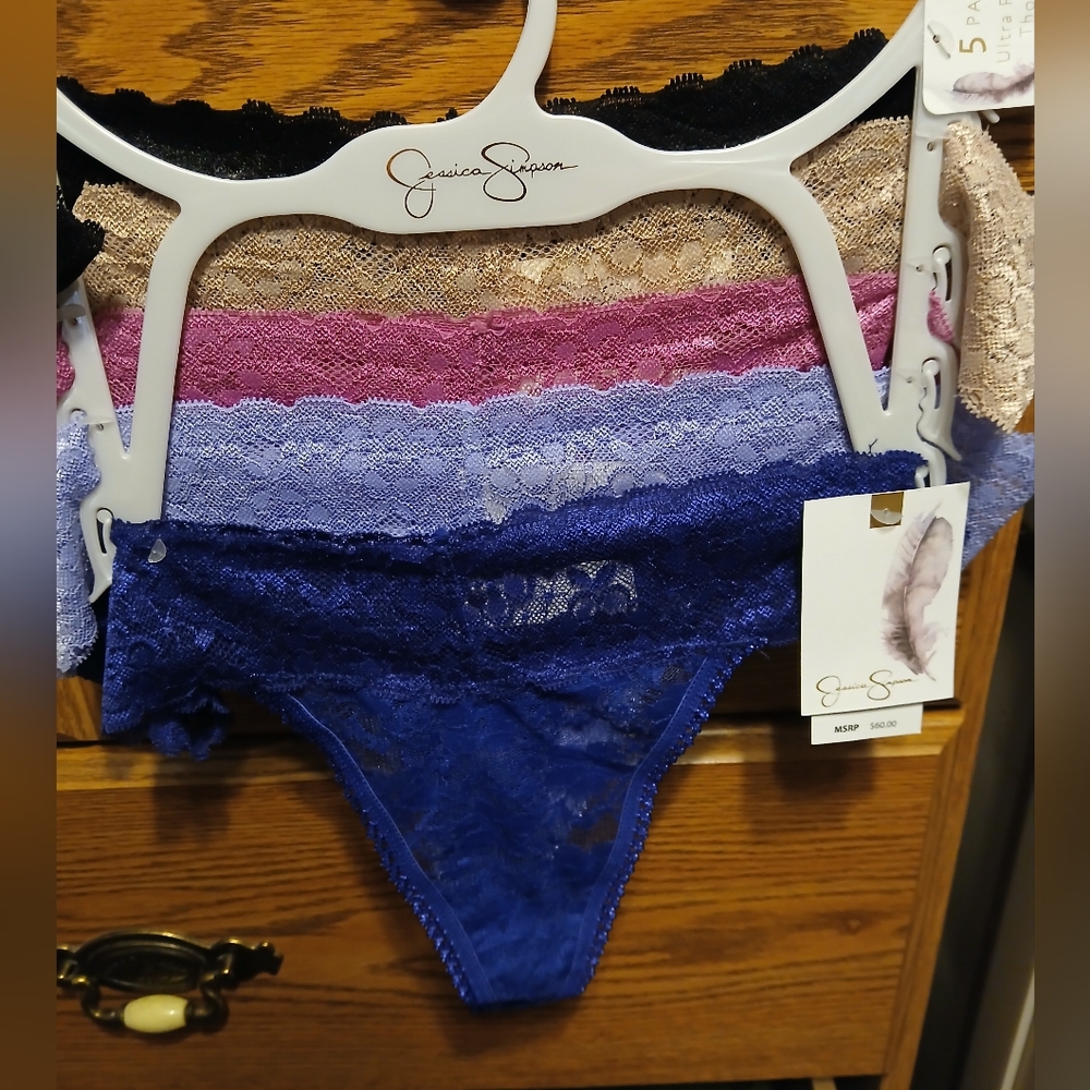 Jessica Simpson Lace Thong 5 Pack